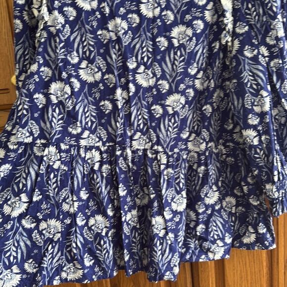 Universal Thread Peplum Blue Floral Balloon Sleeves Blouse with ruffles - Picture 4 of 9